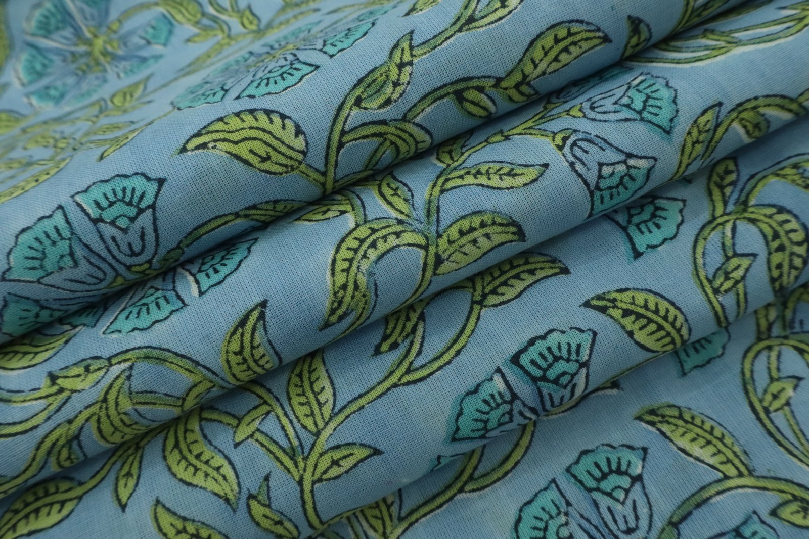 Ethnic Handblock Printed Linen Fabric for Bedsheets - Image 2