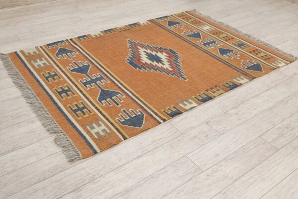 Soft Elegant Runner Wool Jute Durry for Study - Image 3