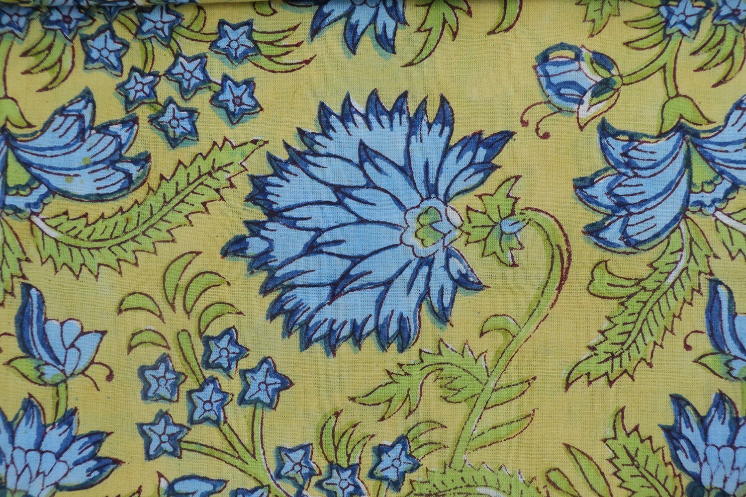 Geometric Handblock Printed Mulmul Fabric for Dupattas - Image 3