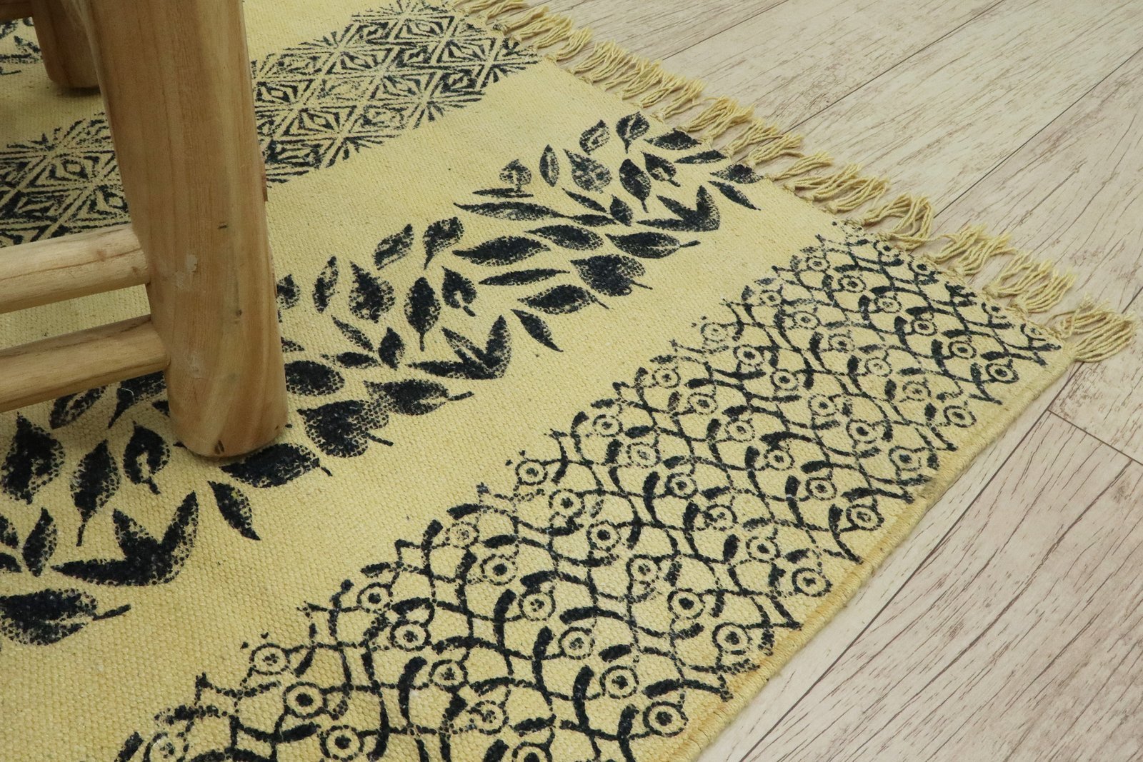 Modern Block Print Cotton Durry - Image 5