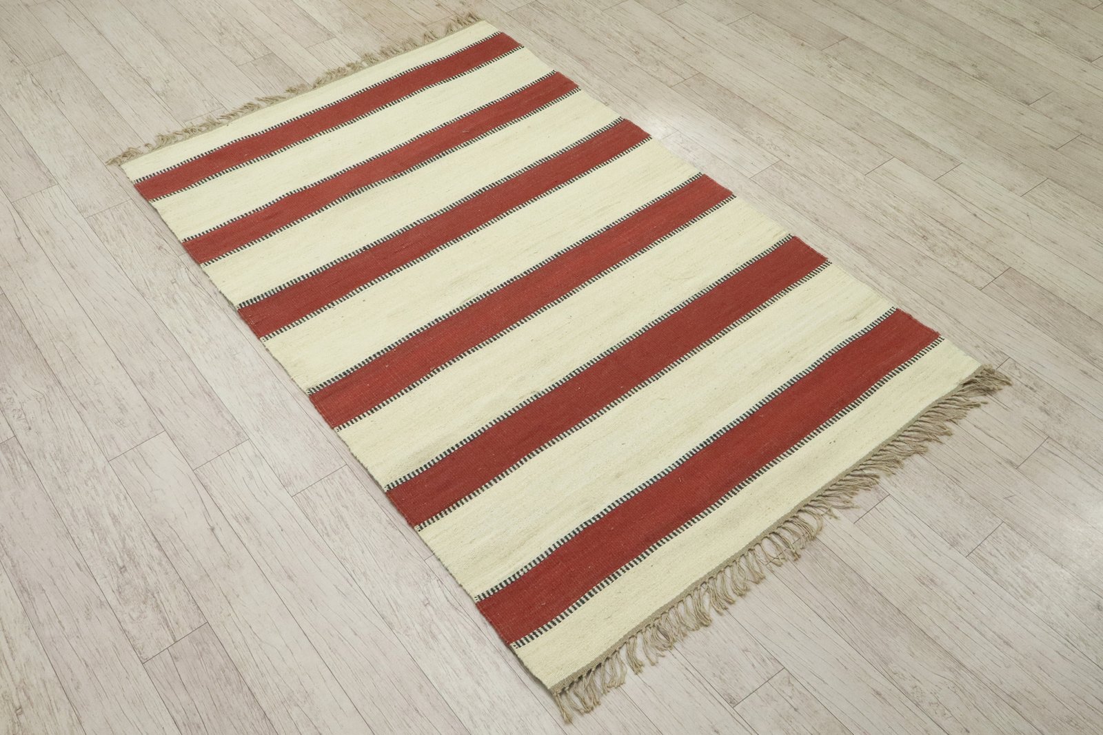 ハンドメイドジュートダリーマット - Image 5