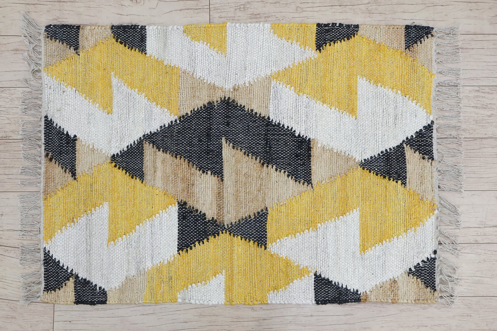 Premium Contemporary Rectangle Wool Jute Durry for Balcony - Image 5