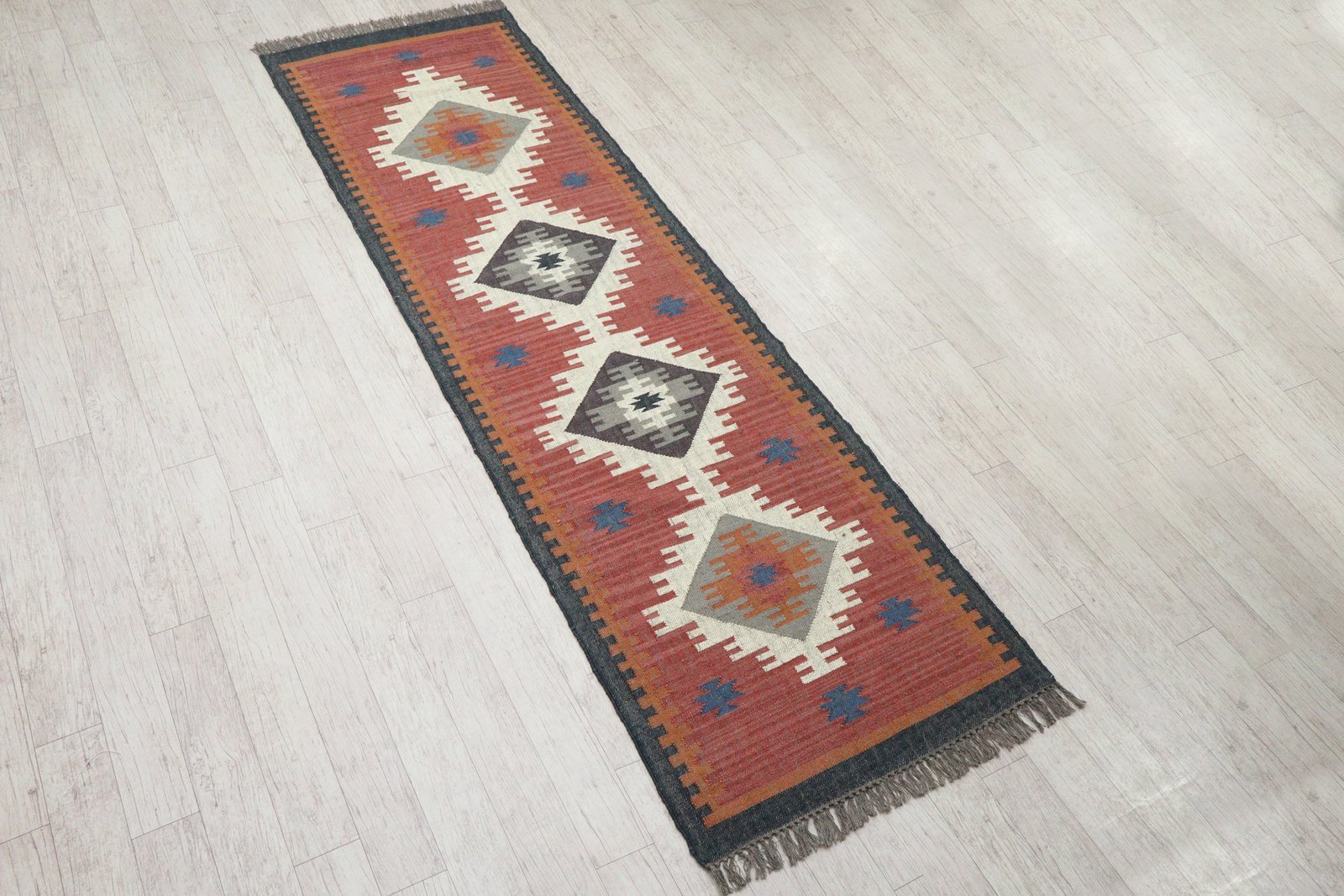 Handmade Rustic Oval Wool Jute Durry for Living Room - Image 5