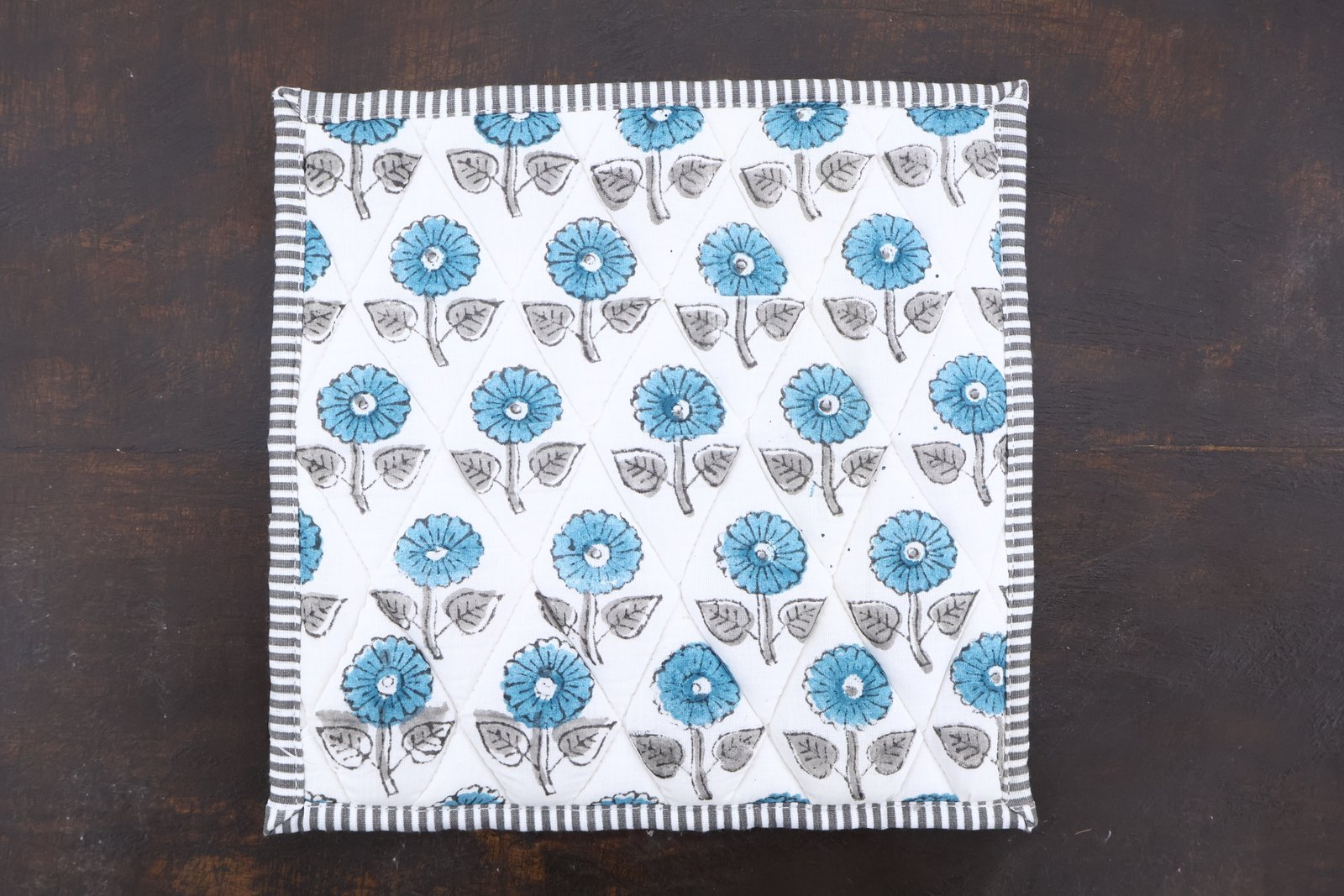 Elegant Handblock Printed Cotton Table Runner Mat - Image 5