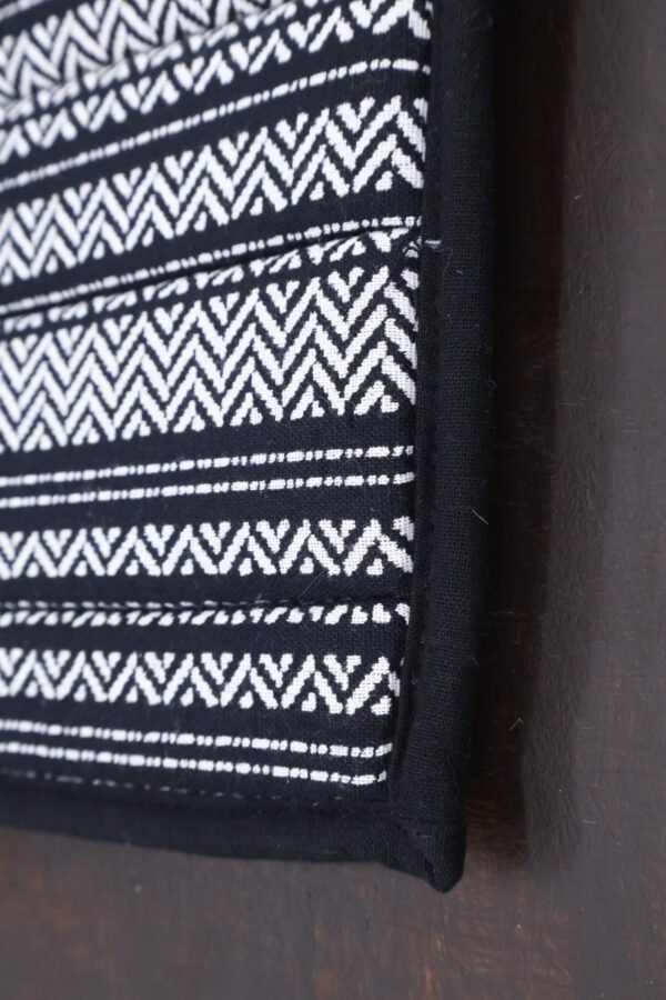 Bold Pattern Handblock Printed Cotton Mat - Image 5