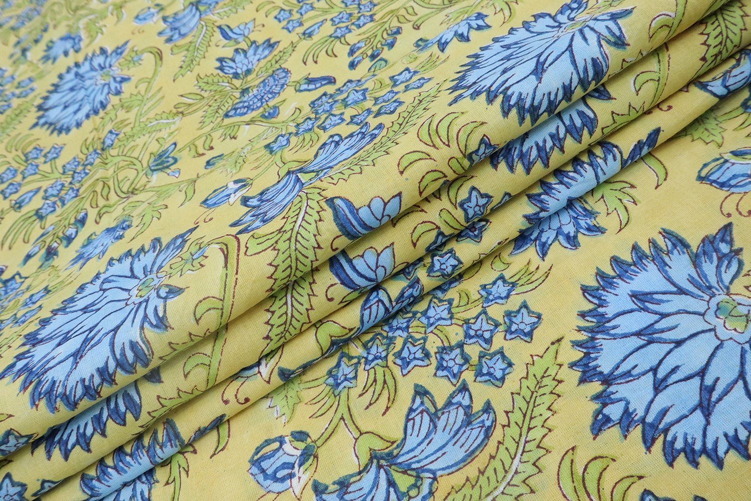 Geometric Handblock Printed Mulmul Fabric for Dupattas - Image 5