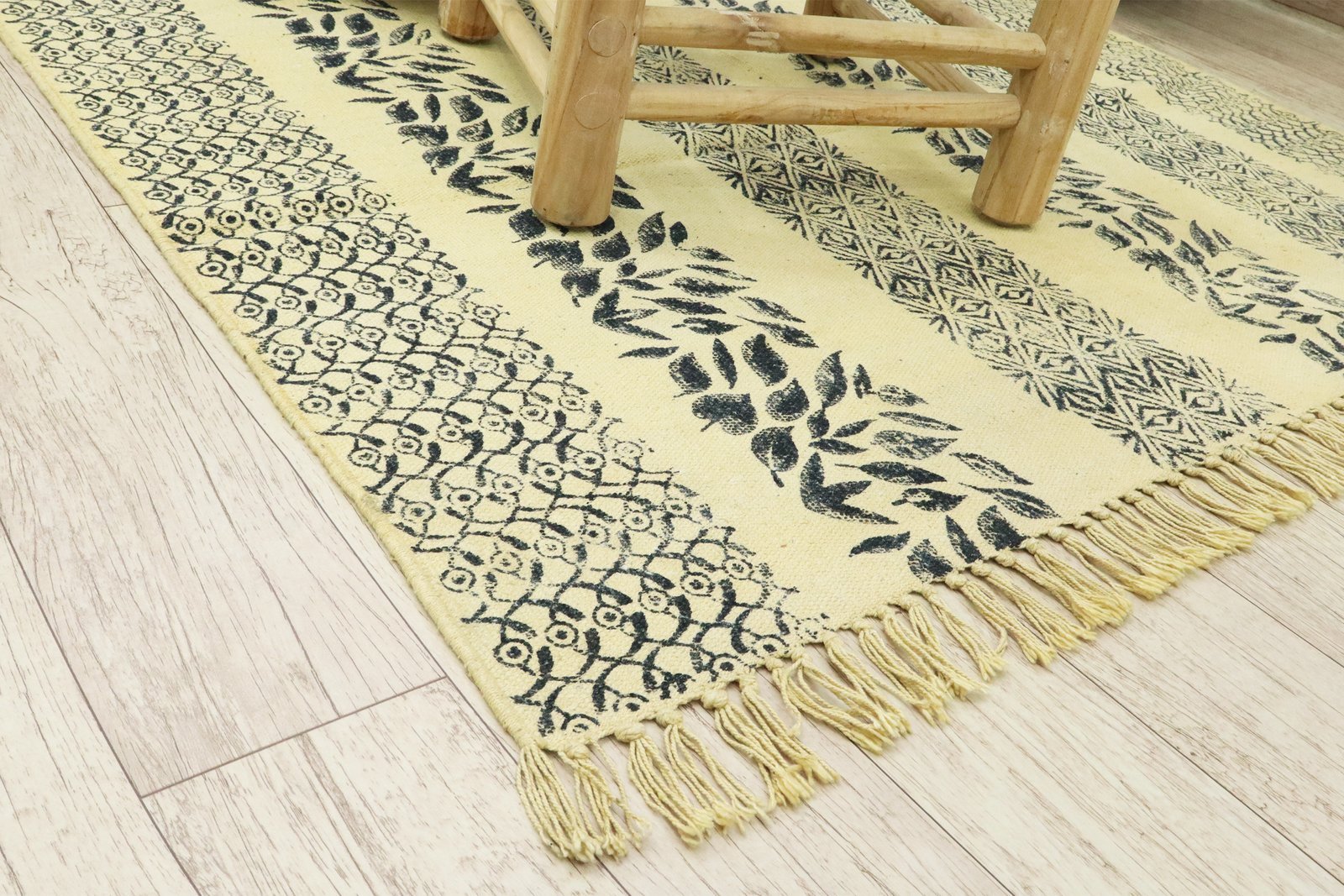 Modern Block Print Cotton Durry - Image 6