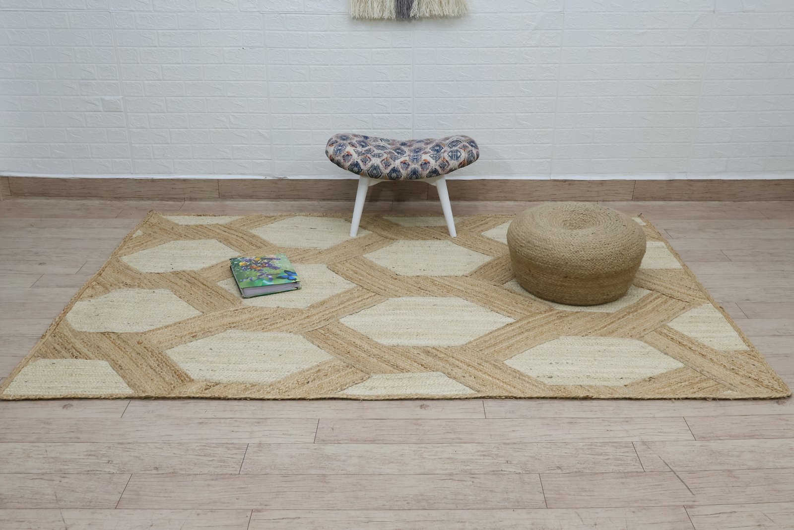 Elegant Jute Durry Carpet Runner - Image 4