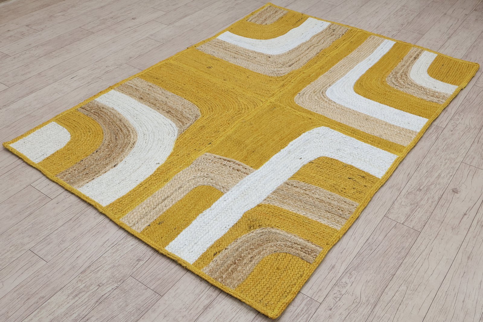Eco-Friendly Vintage Oval Jute Durry for Office - Image 5