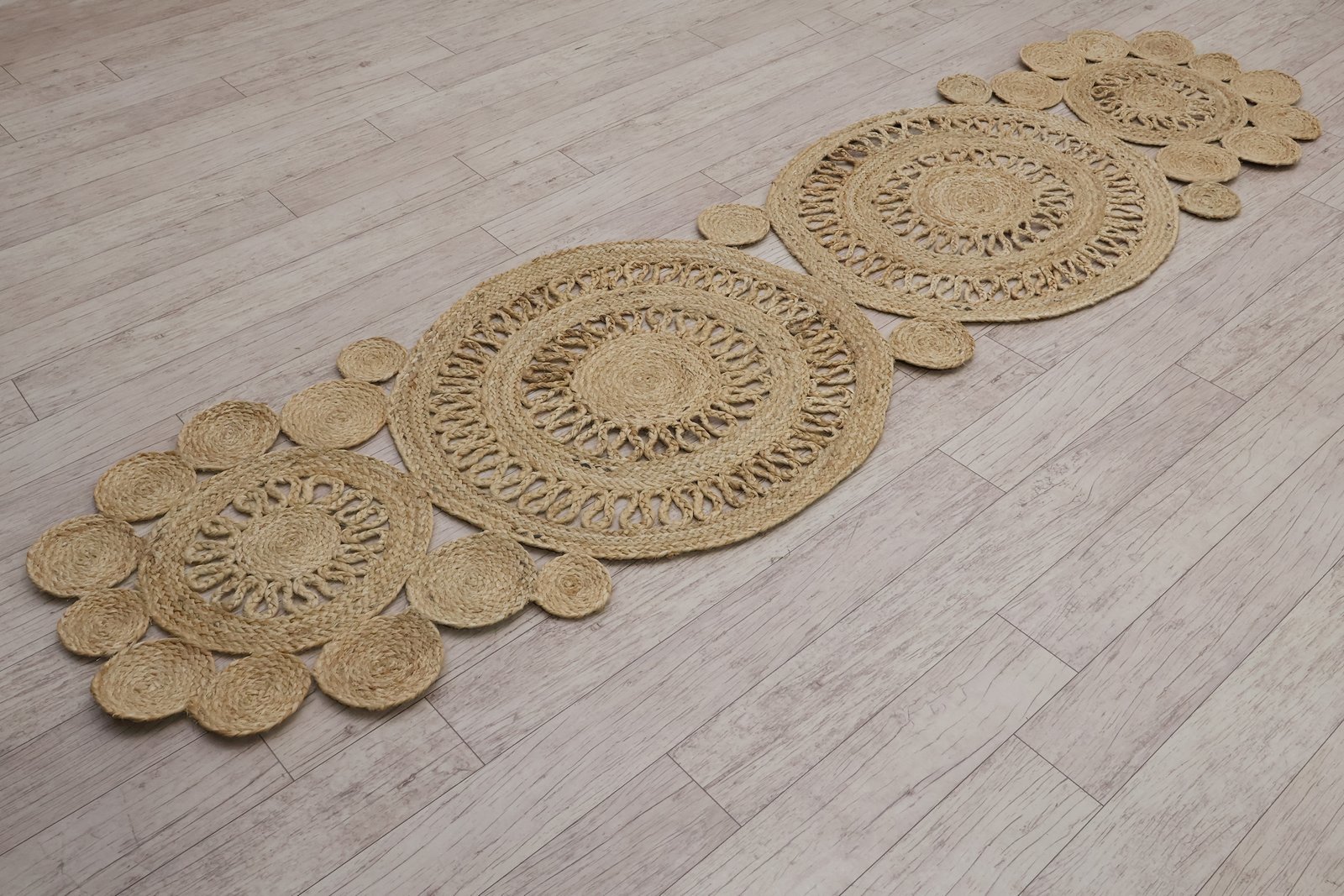 Designer Minimalist Round Jute Durry for Patio - Image 5