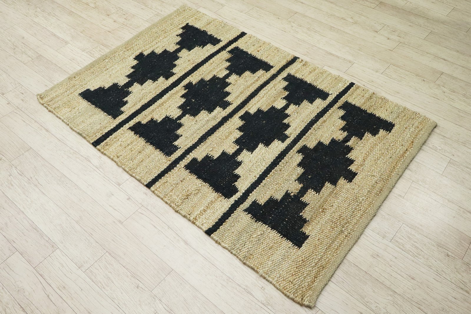 Handmade Rustic Round Jute Durry for Living Room - Image 6