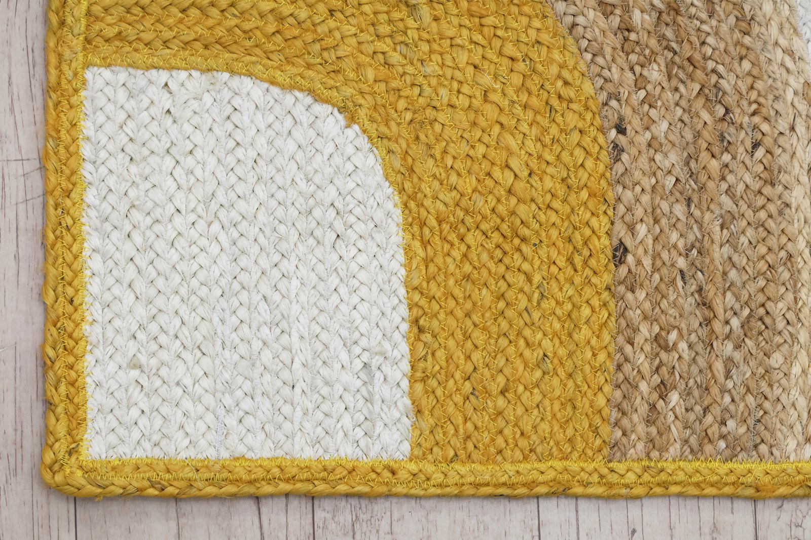 Eco-Friendly Vintage Oval Jute Durry for Office - Image 6
