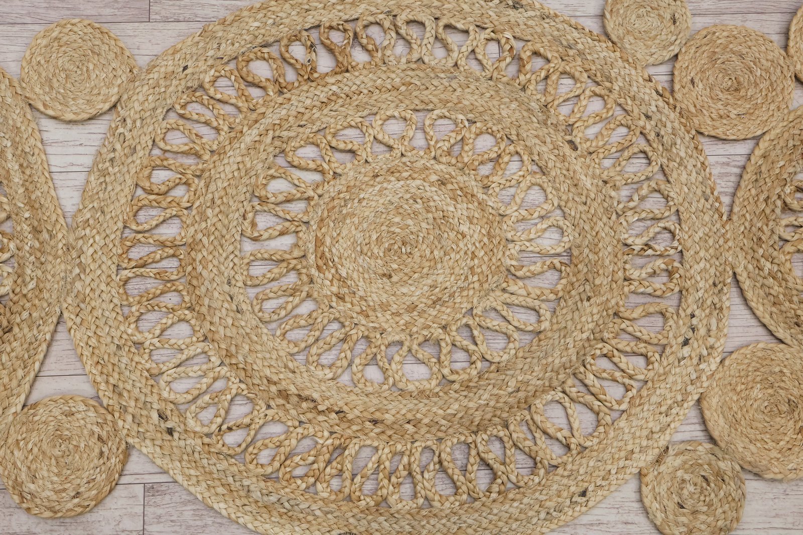 Designer Minimalist Round Jute Durry for Patio - Image 6