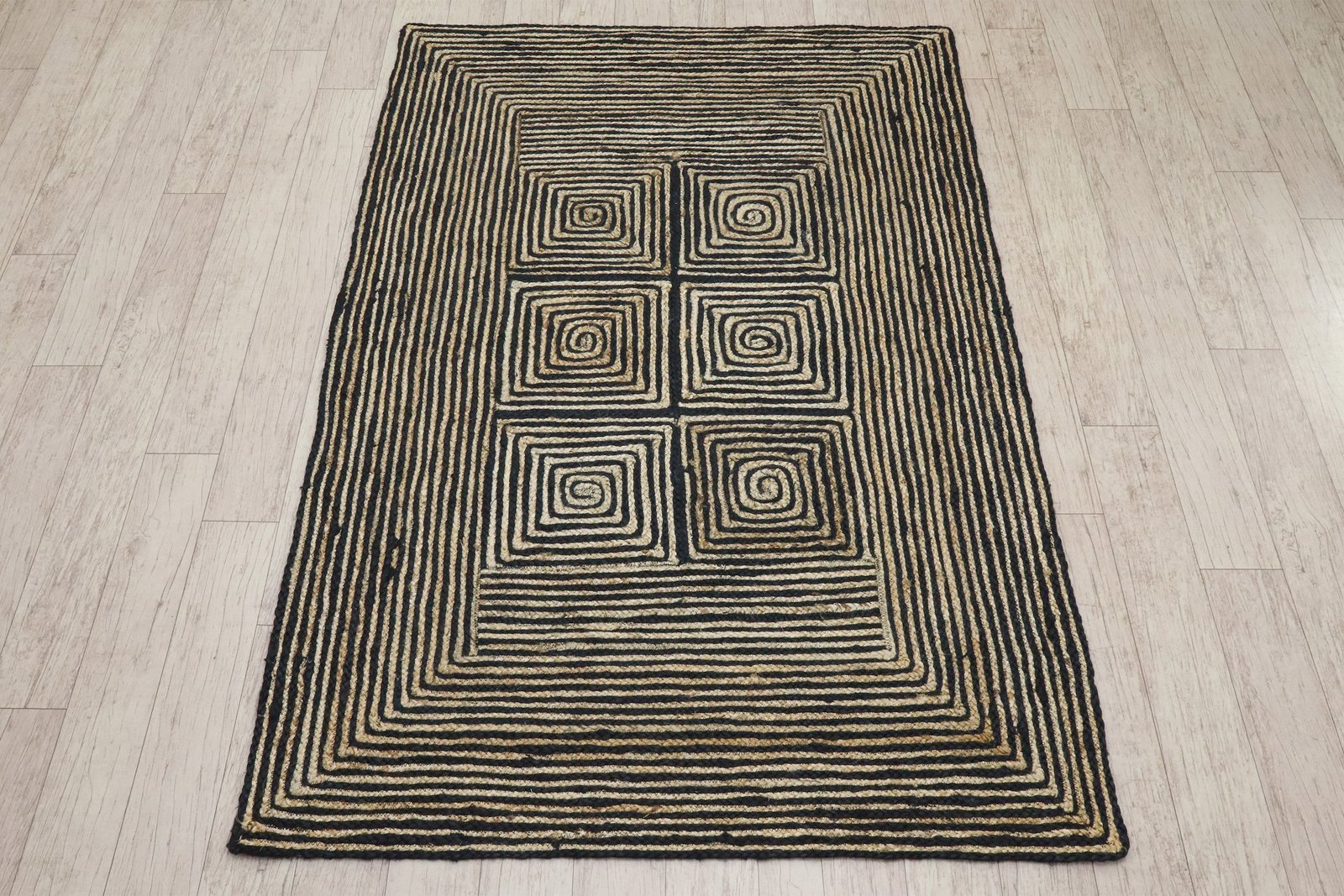 Handwoven Bohemian Round Jute Durry for Bedroom - Image 6