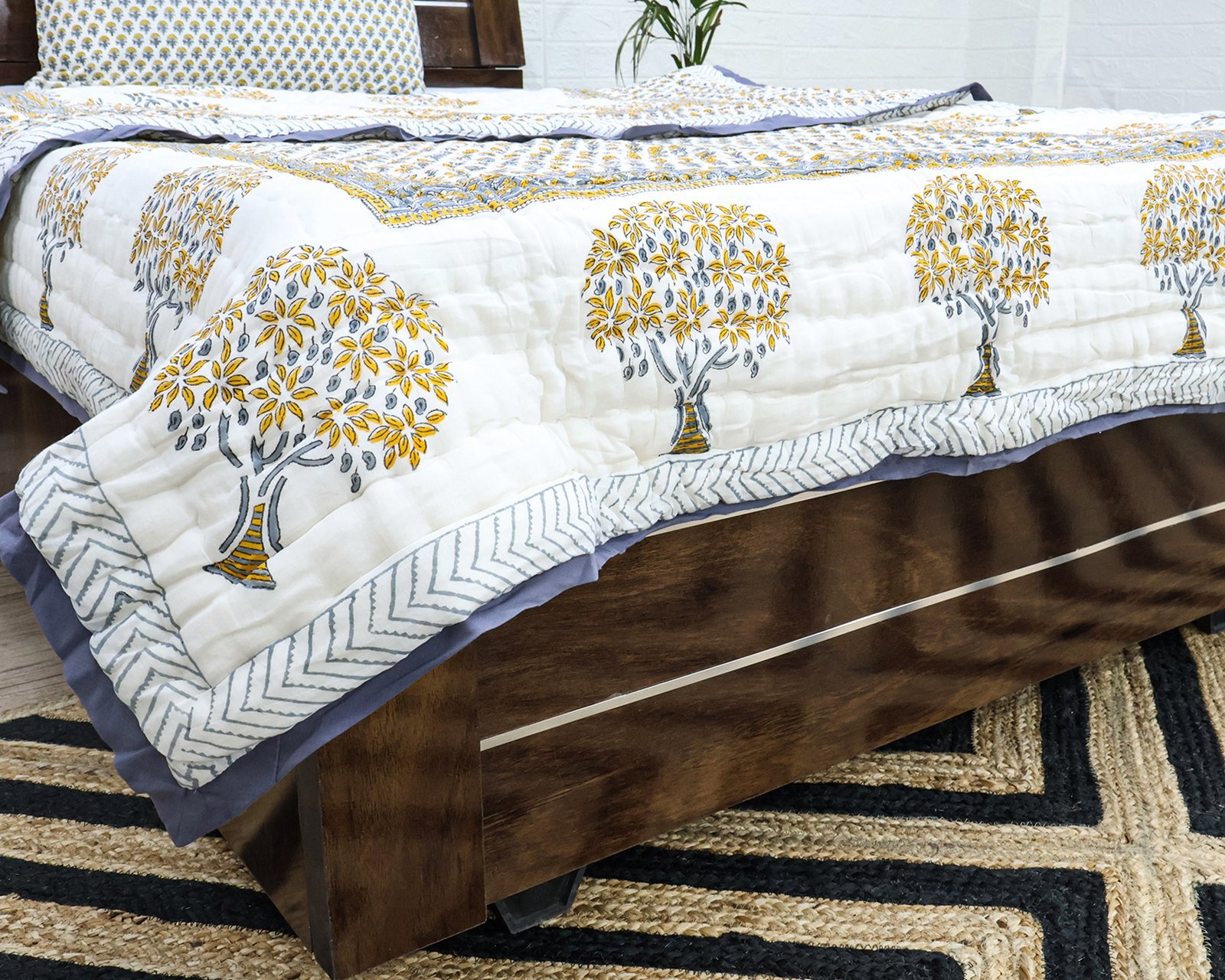 Traditional Handblock Printed Square Quilt for Double Beds - Image 7