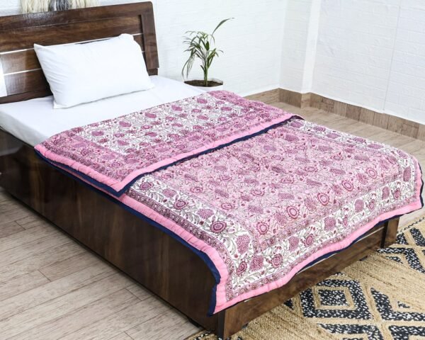 Exclusive Handblock Printed Rectangle Quilt for Single Beds - Image 6