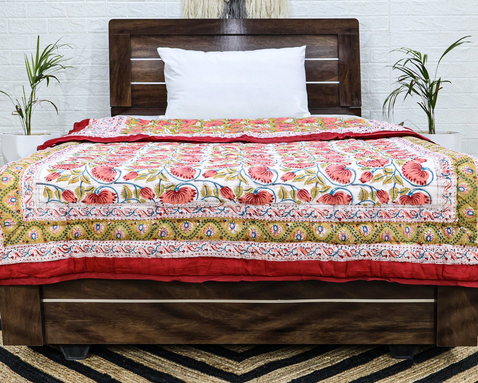 Eco-Friendly Handblock Printed Square Quilt for Stylish Bedrooms - Image 4