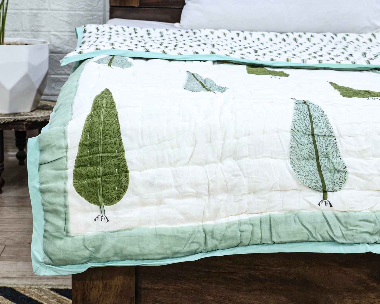 Luxury Handblock Printed Square Quilt for Everyday Comfort - Image 2