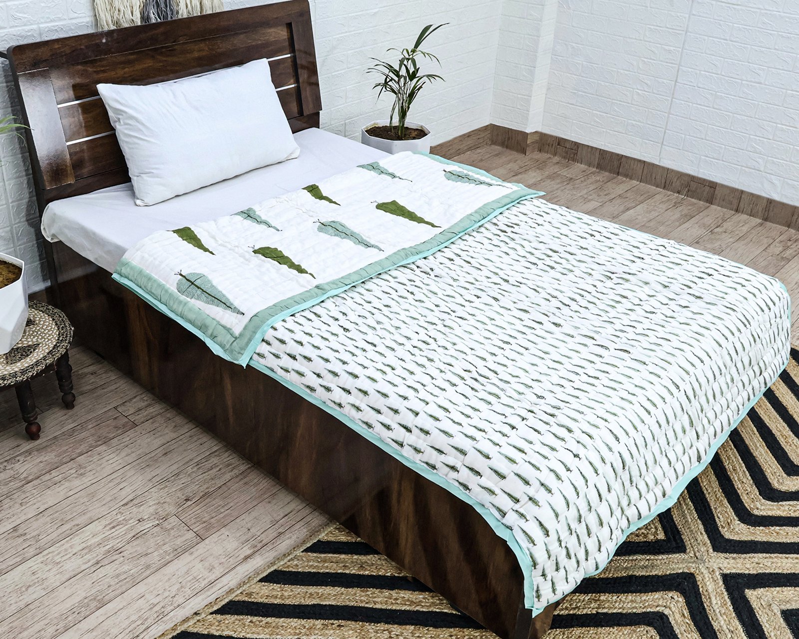 Luxury Handblock Printed Square Quilt for Everyday Comfort - Image 5