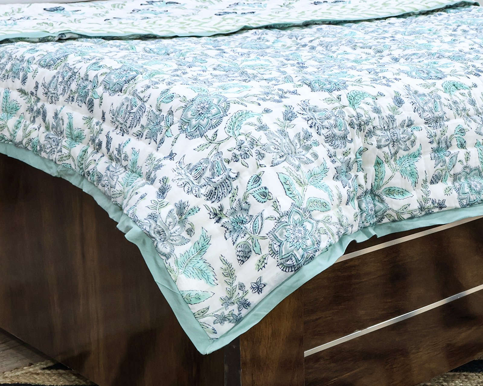 Cotton Handblock Printed Rectangle Quilt with Handmade Craft - Image 2