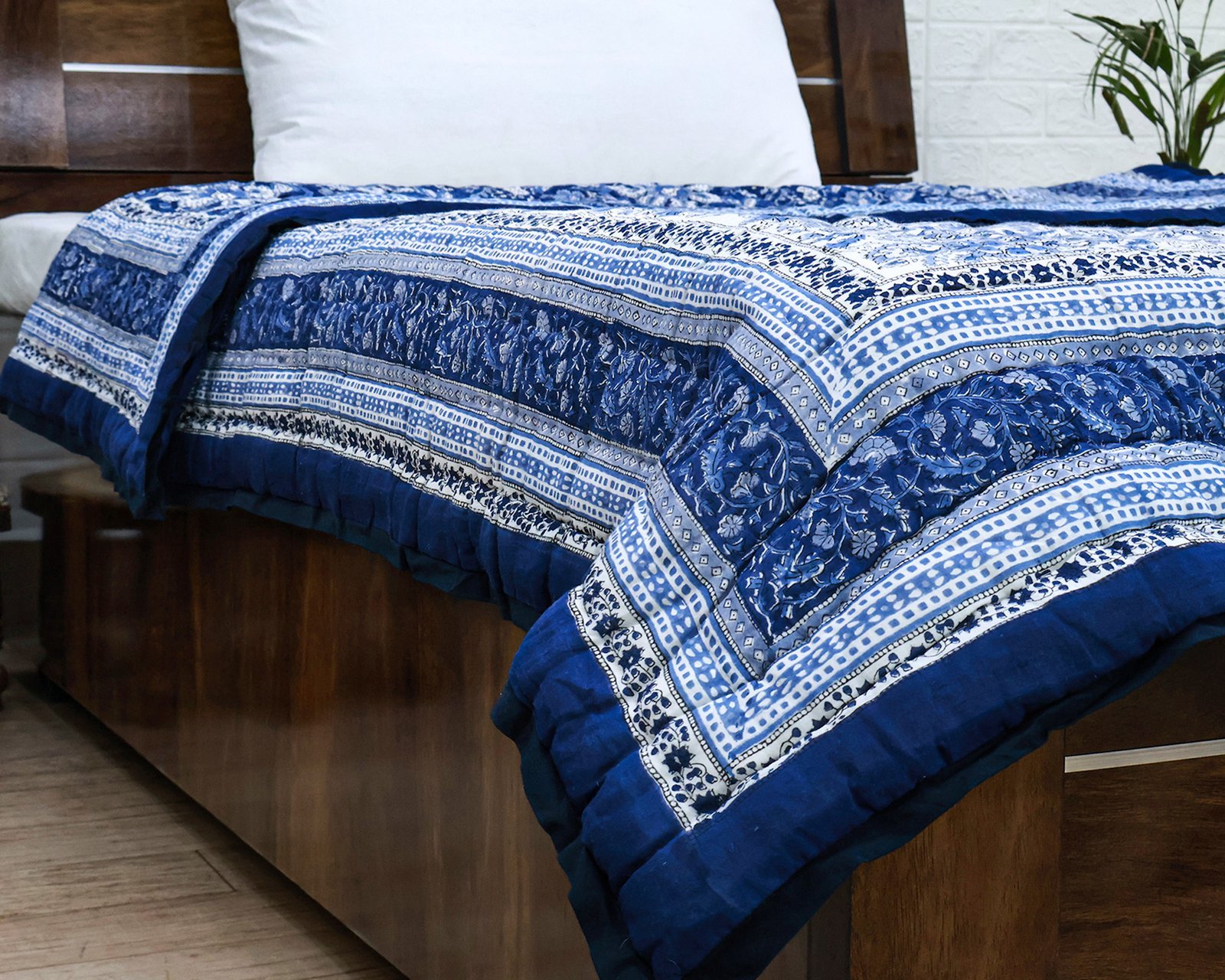 Designer Handblock Printed Square Quilt with Unique Artwork - Image 4