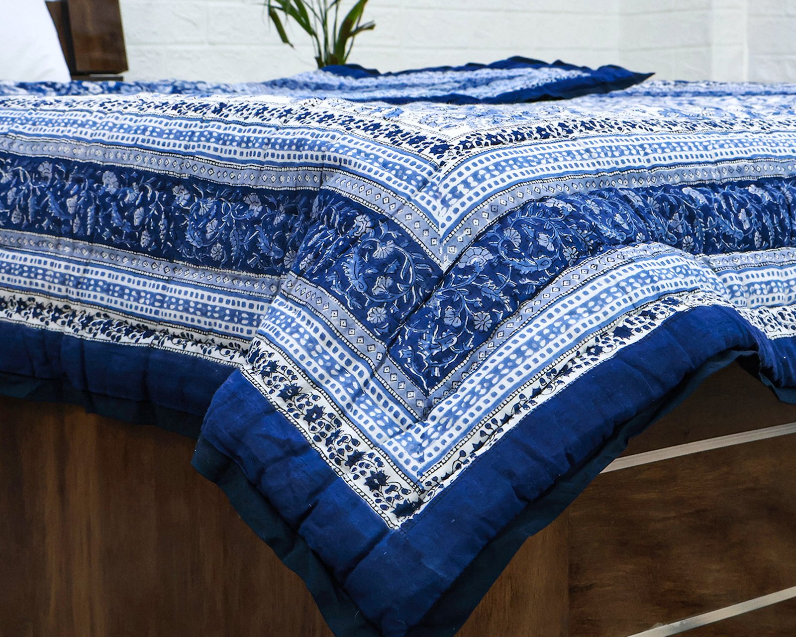 Designer Handblock Printed Square Quilt with Unique Artwork - Image 5