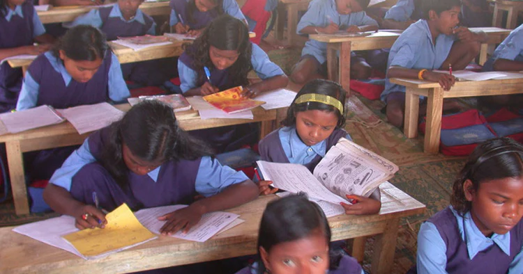 educating-tribal-india