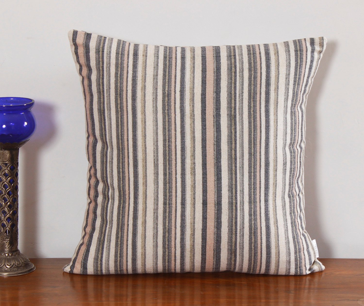 Sustainable Handmade Cotton Cushion for Warm Inviting Spaces - Image 2