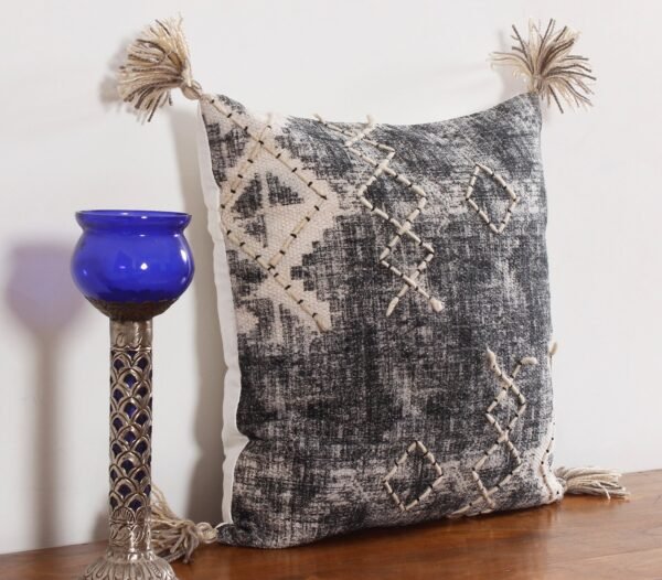 Luxury Handmade Cotton Cushion with Traditional Indian Design - Image 3