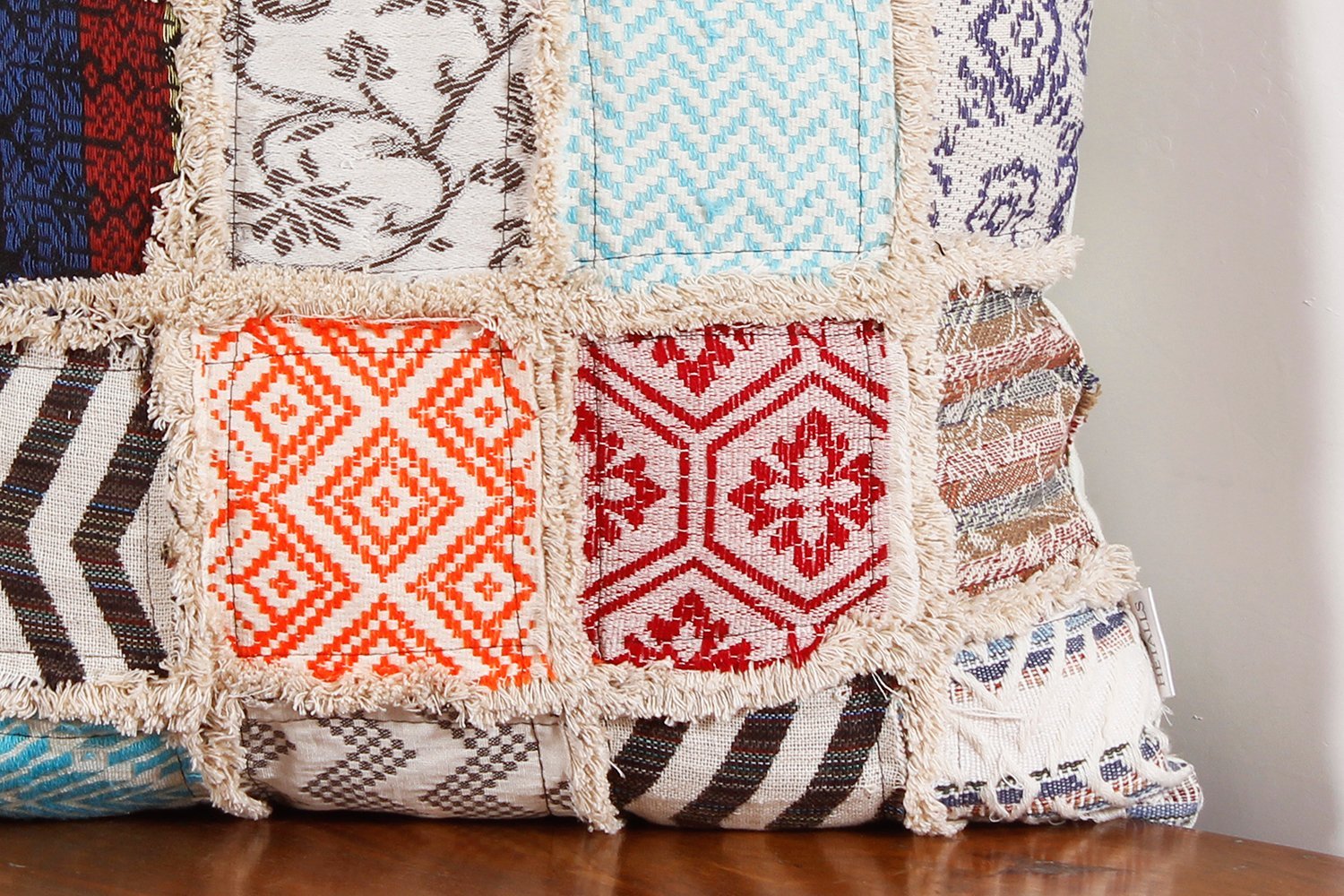 Durable Handmade Cotton Cushion with Authentic Ethnic Patterns - Image 4
