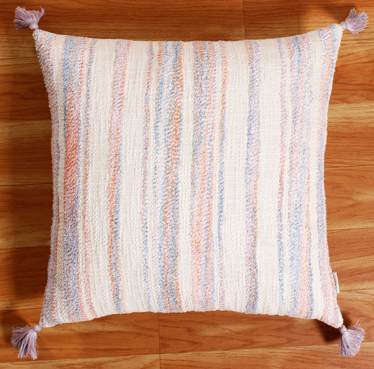 Decorative Cotton Handmade Cushion Crafted by Skilled Artisans - Image 4