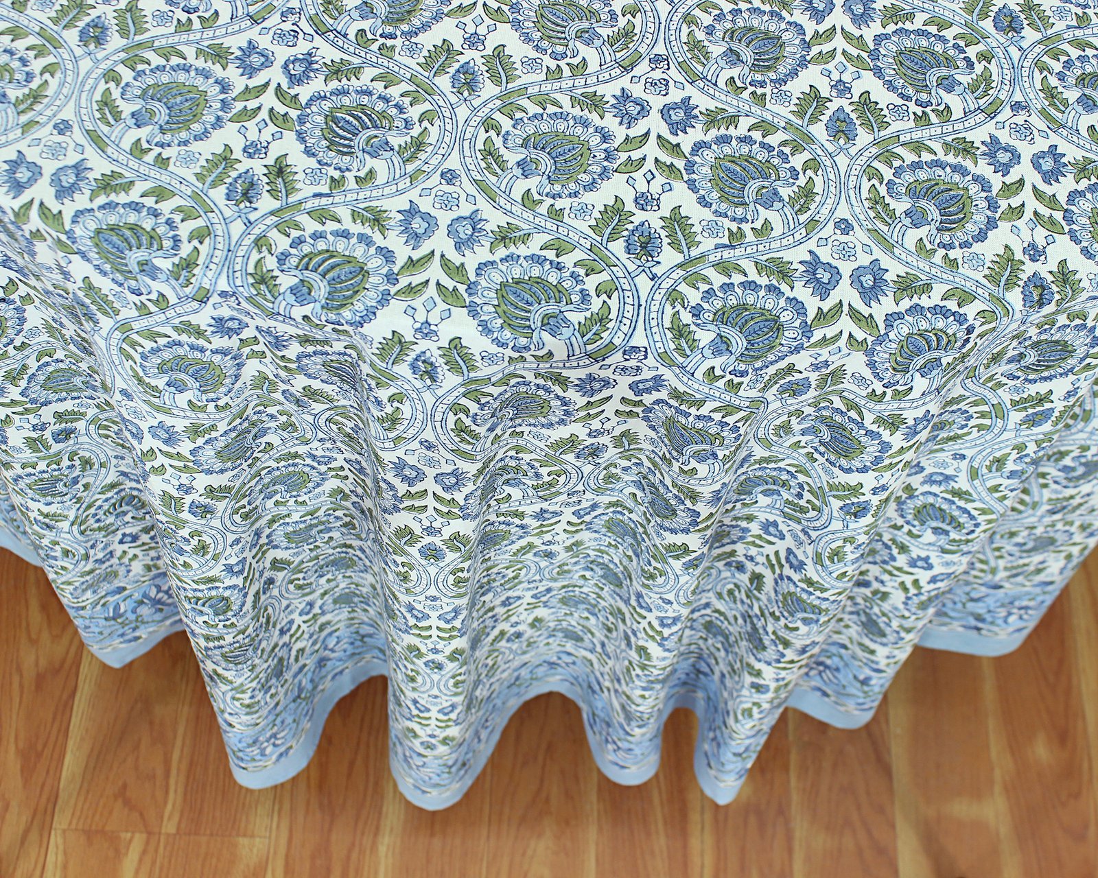 ラウンドクロス 円形クロス テーブルクロス インド綿 コットン エスニック ハンドメイド おしゃれ かわいい ブロックプリント ボタニカル柄 ブルーと白プリント - Image 4